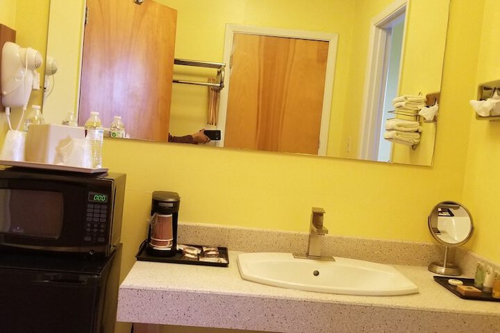 Regency Inn