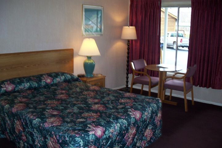 Room 21 of 36