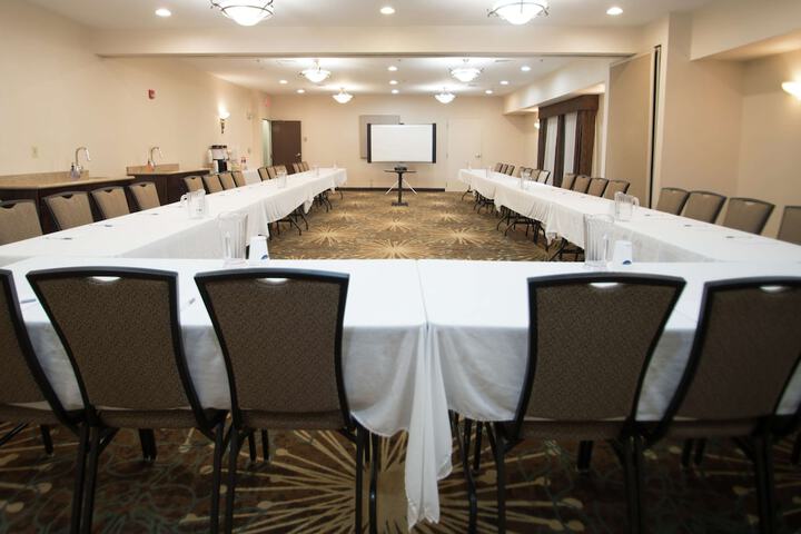Hampton Inn by Hilton Tiffin