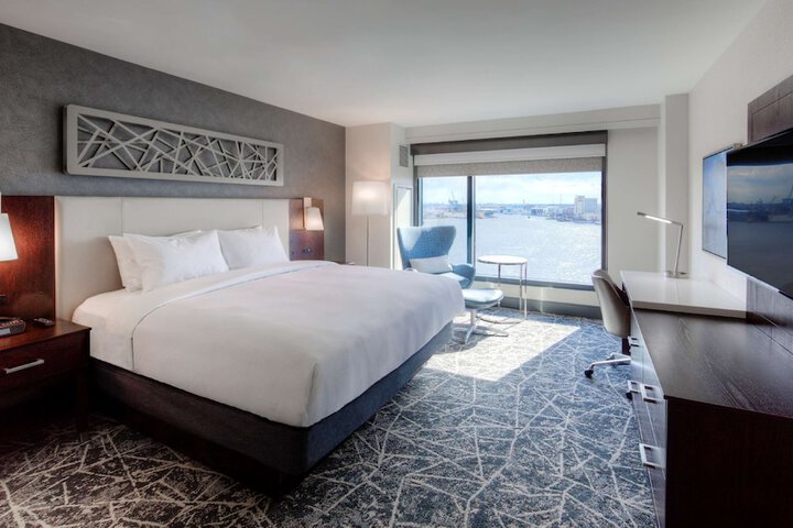 Room 38 of 108