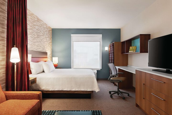 Room 28 of 36