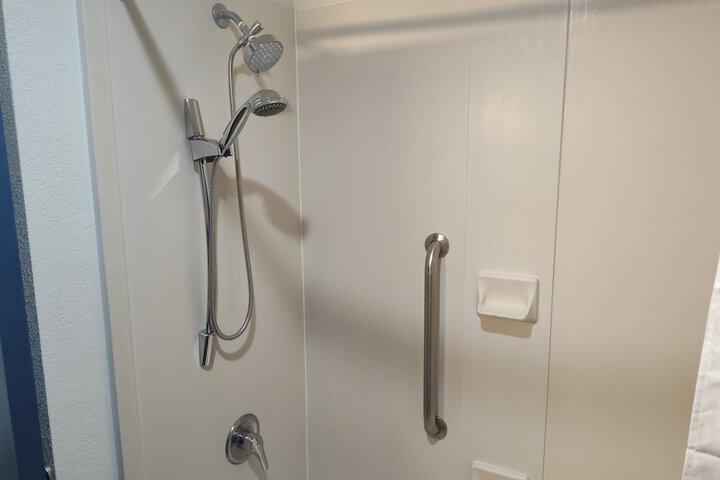 Room 47 of 72