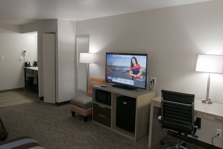 Room 43 of 60