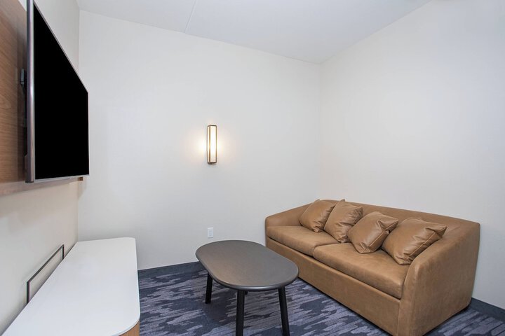 Room 19 of 29