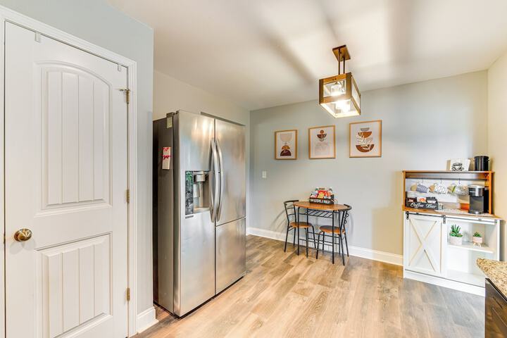 Pet-friendly Home in Monroe: Deck Grill & Yard!