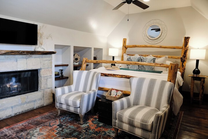 The Winchester Lodge