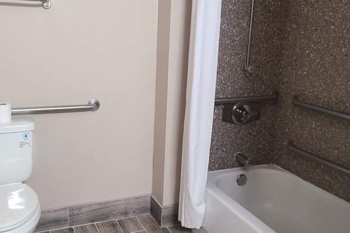 Super 8 by Wyndham Lubbock West