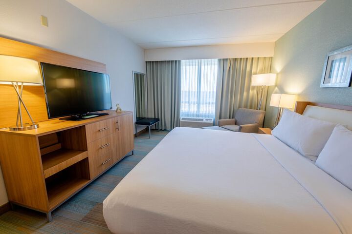 Room 45 of 93