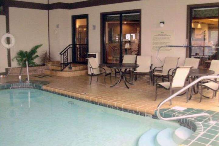 Pool 3 of 12