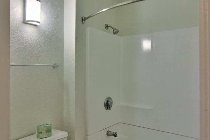 Room 30 of 31