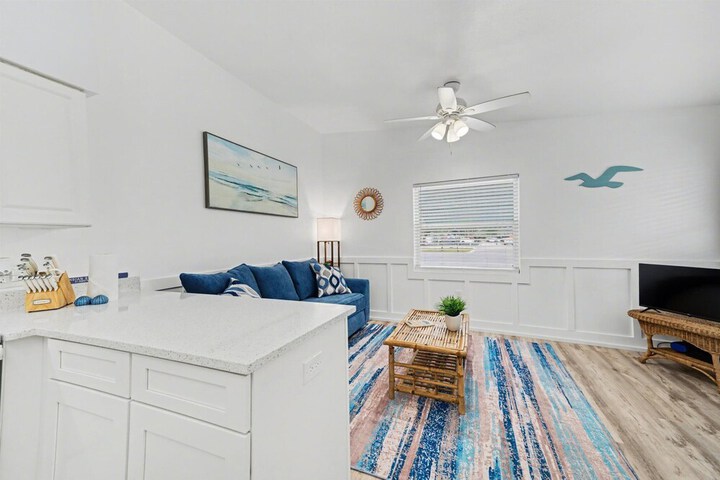 East Gulf Dockside Beach Homes