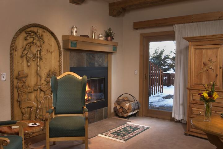 Room 10 of 46
