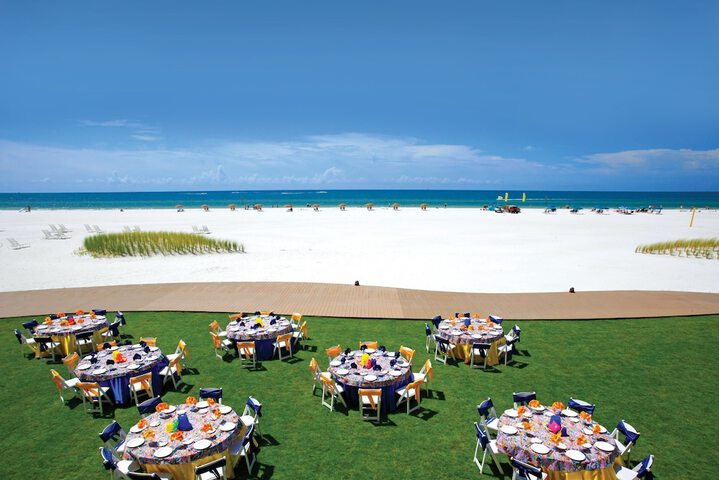 Sandpearl Resort