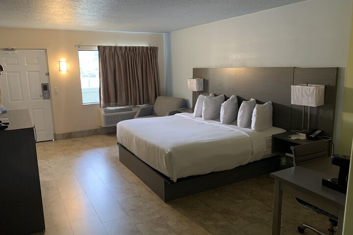 Room 36 of 46