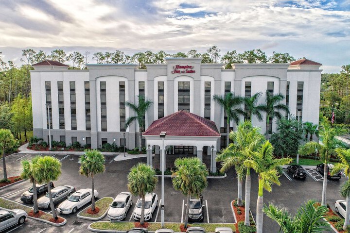 Hotel 2 of 42