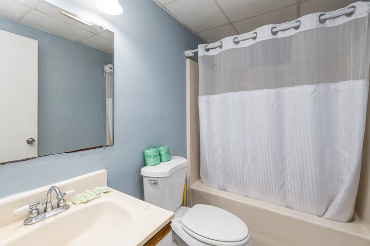 Room 20 of 55