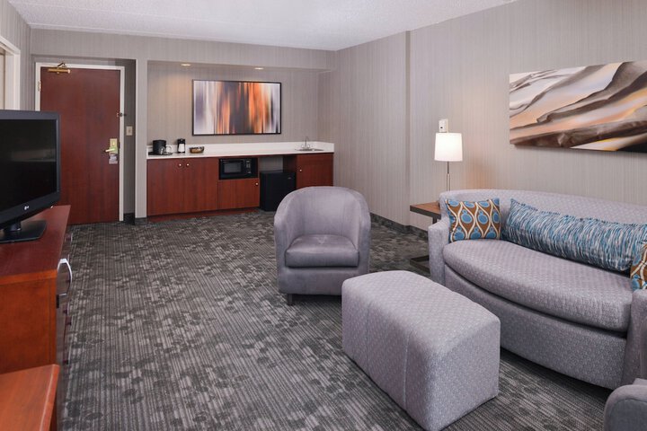 Courtyard by Marriott Charlotte Gastonia