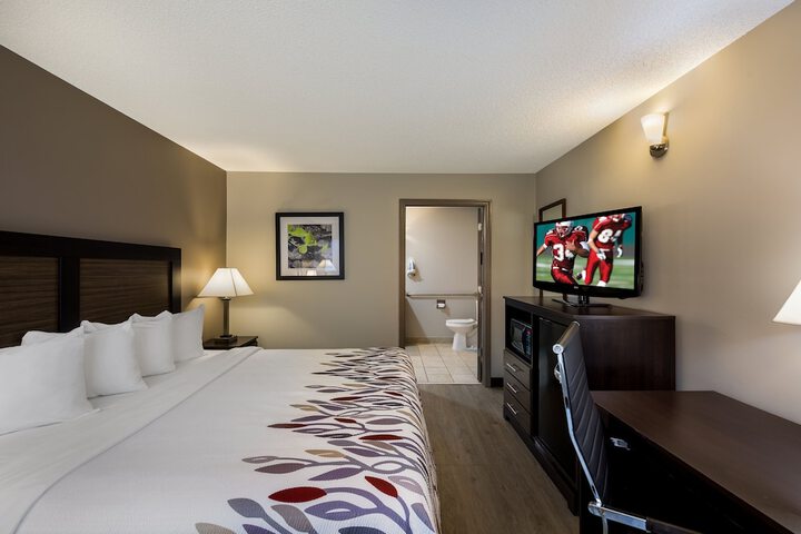 Room 15 of 31
