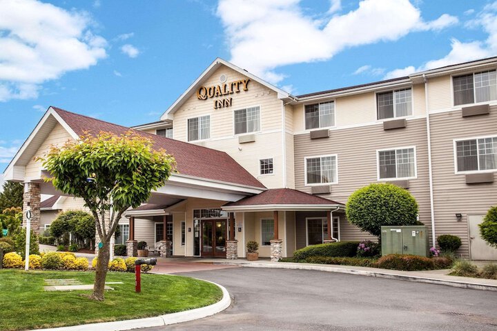Hotel 2 of 37