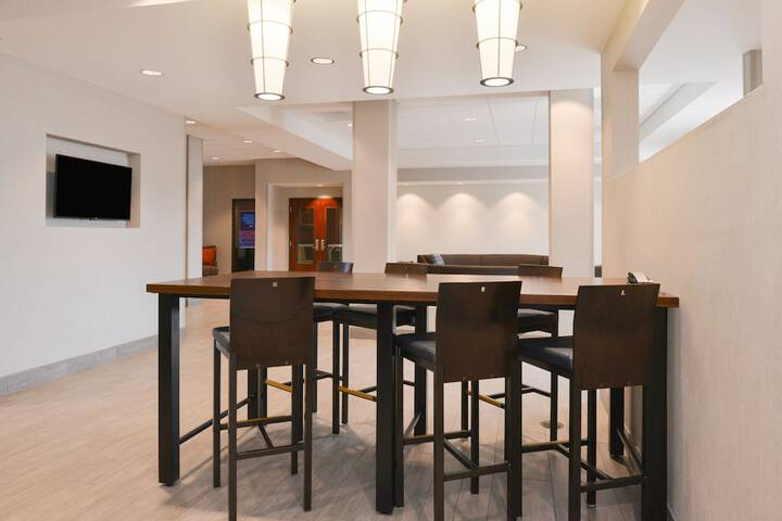 Holiday Inn Poplar Bluff by IHG