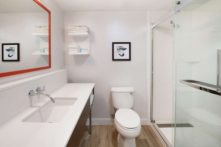 Room 10 of 54