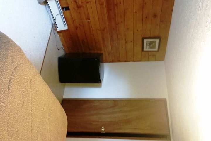 Room 3 of 14