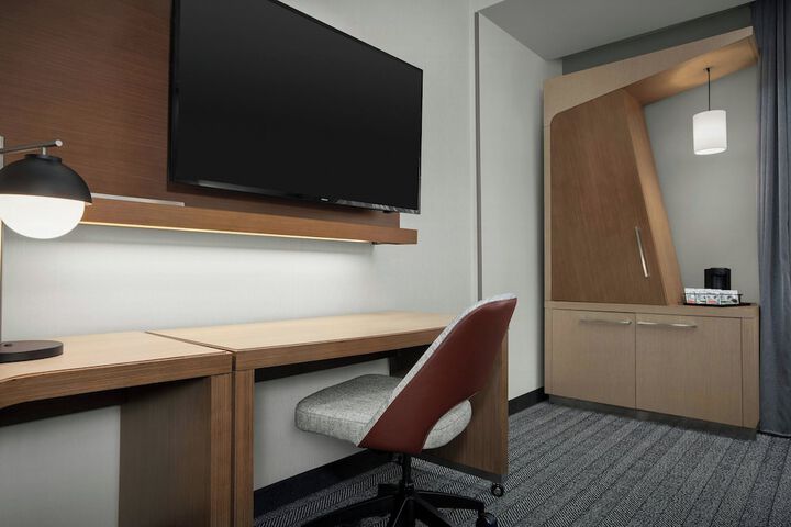 Courtyard by Marriott Atlanta Kennesaw