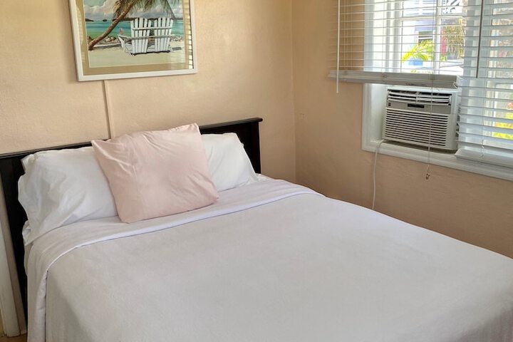 Room 56 of 198