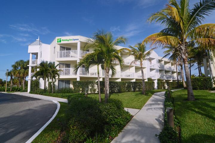 Holiday Inn Express North Palm Beach-Oceanview by IHG