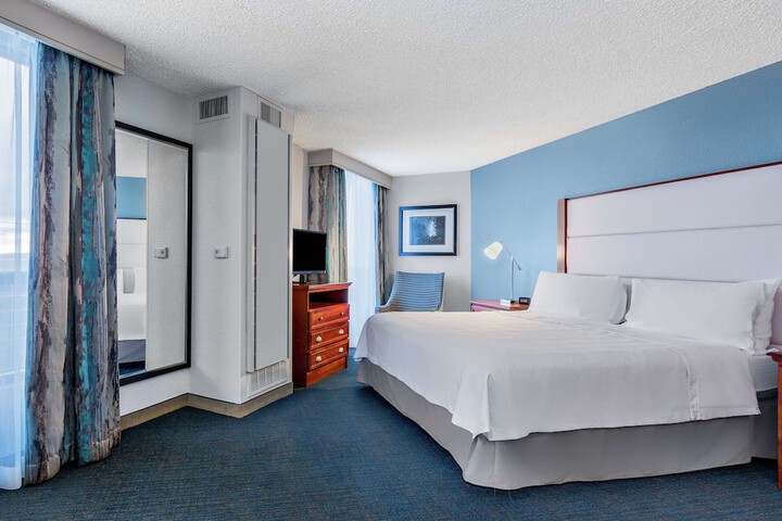 Room 40 of 73
