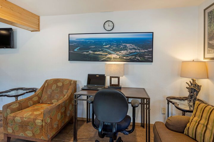 Best Western King Salmon Inn