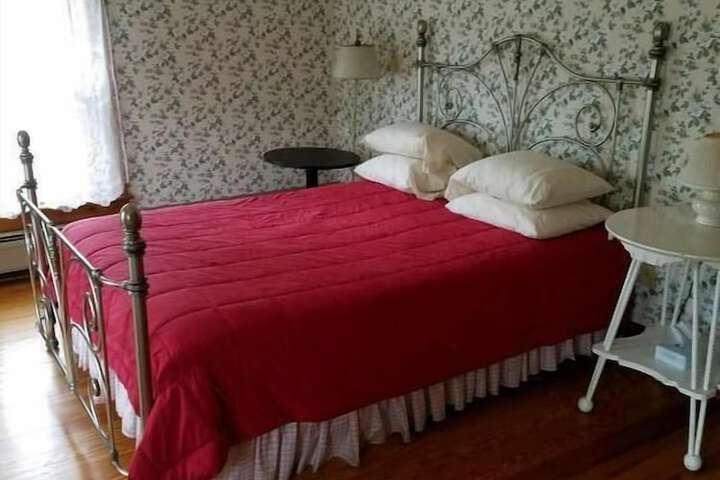 The Wayside Inn