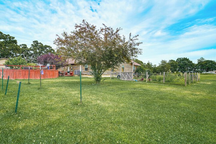 Spacious Ozarks Family Home - Private Pool & Grill