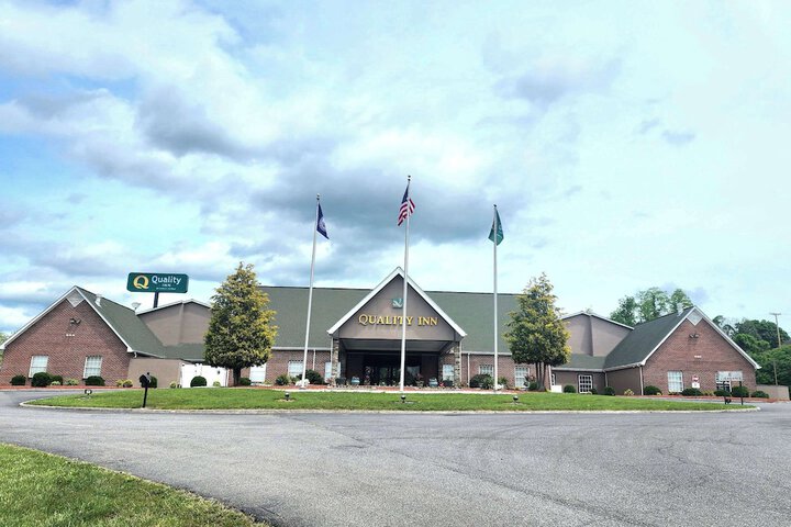 Quality Inn Dublin I-81