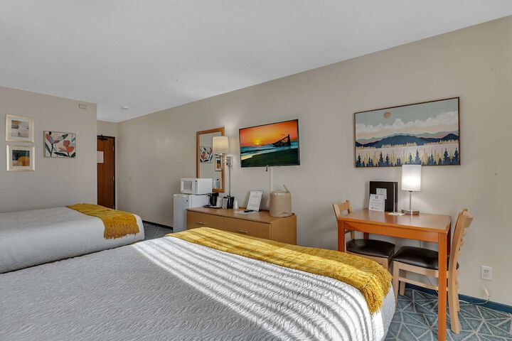 Room 40 of 74