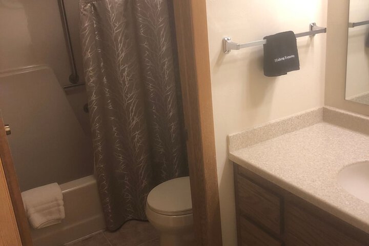 Room 153 of 185