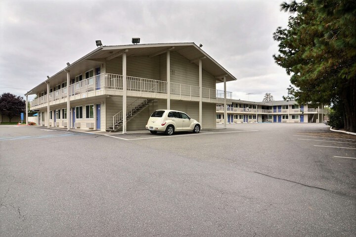 Hotel 3 of 24