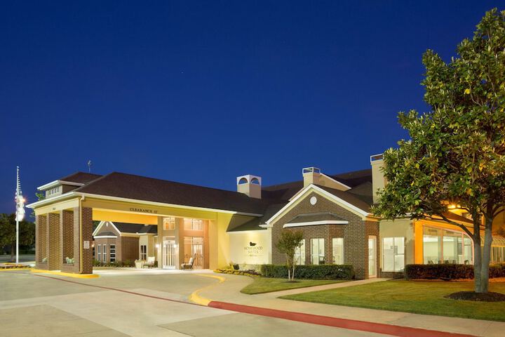 Hotel 2 of 27
