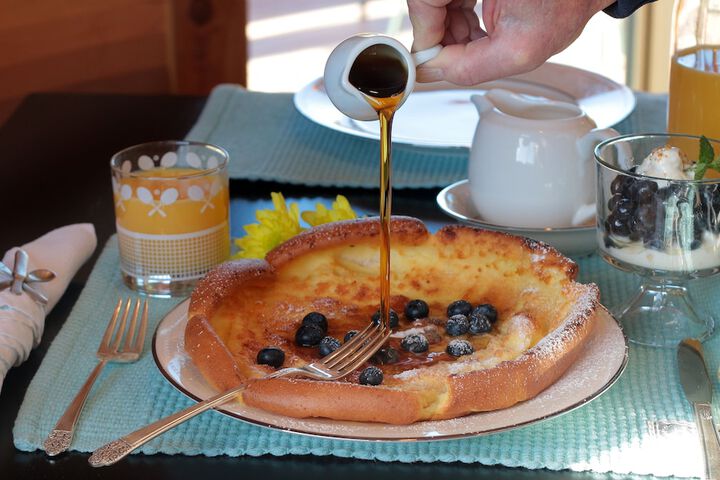 Breakfast/Coffee Service 25 of 41