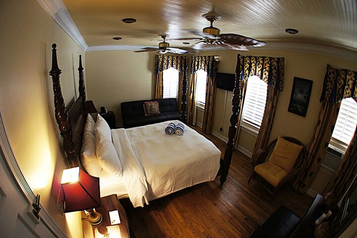Room 25 of 91