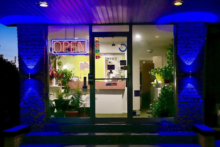 Twi-Lite Inn