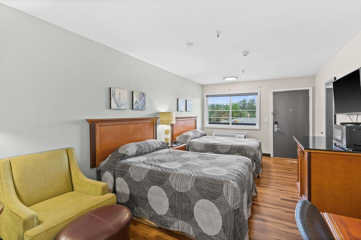 Basecamp Puyallup a Travelodge by Wyndham