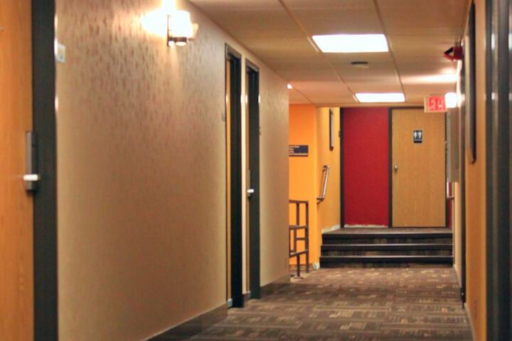 Ballroom/Hall 52 of 66
