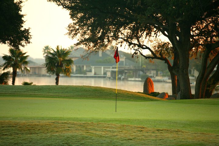 Golf 129 of 142