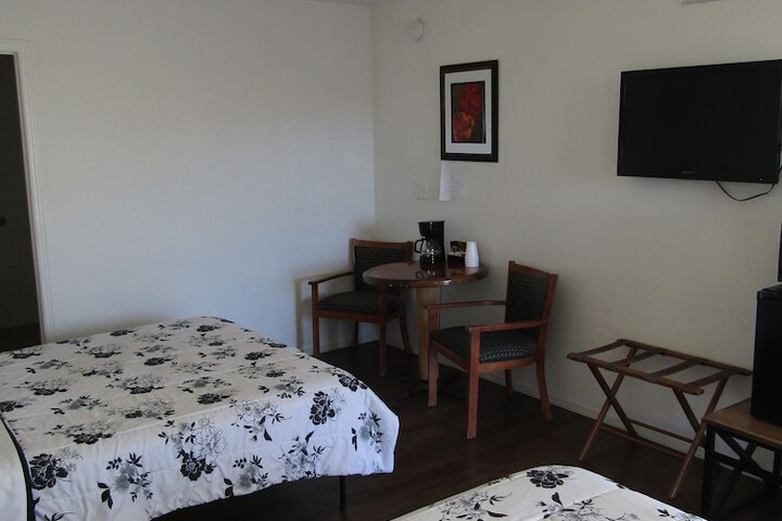 Room 60 of 124