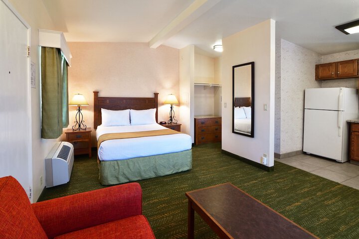 Room 16 of 42