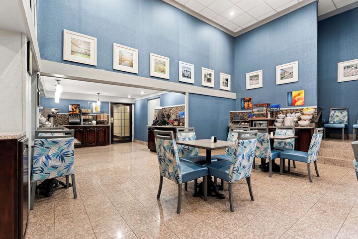 Best Western Riverside Inn