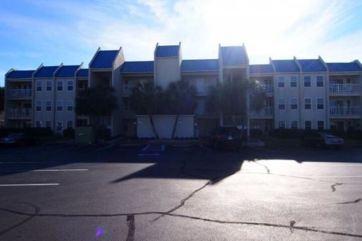 Hotel 6 of 30