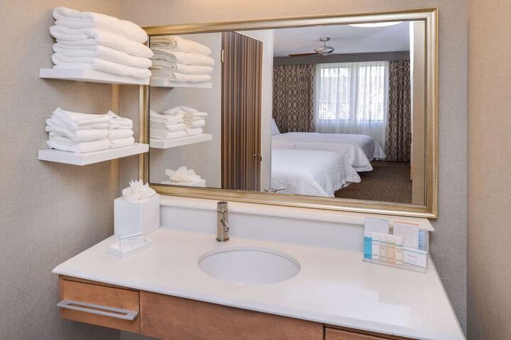Room 14 of 42