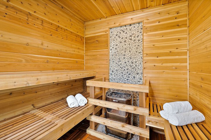 Golden Magnolia Resort & Spa